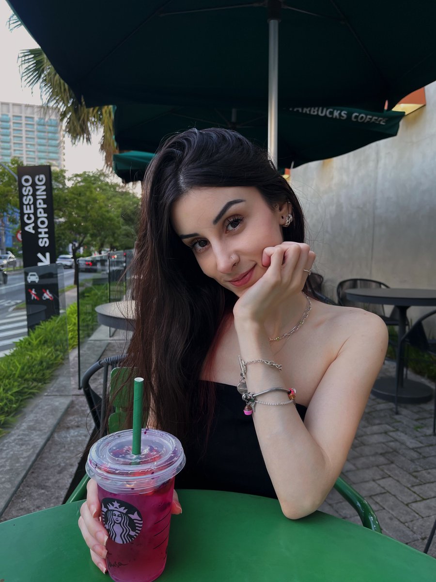 Rafaela Goulart tweet media