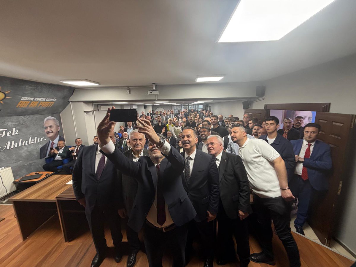 Binali Yıldırım tweet media