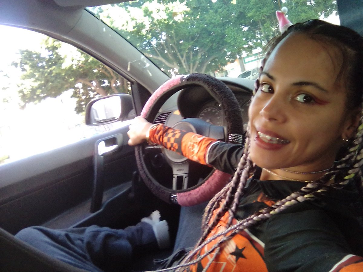 Shishi_Maat's tweet image. today's fits. had to spice it up. #wifi