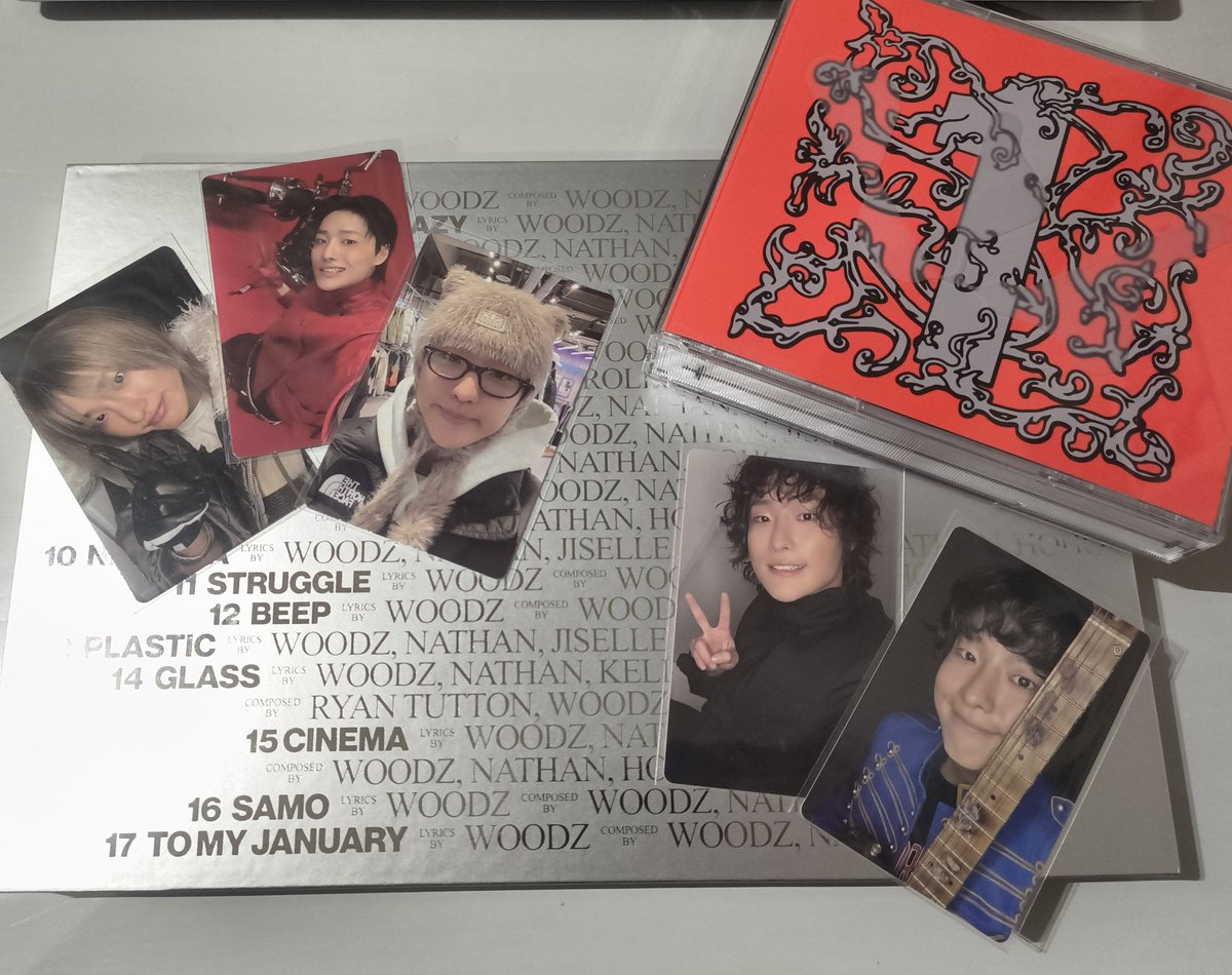 soonhaocloud's tweet photo. Después de 2 meses esperando los álbumes por fin nos llegaron! Creo que valió la pena la espera 🥹
@soob_in_home_ @totallywonu https://t.co/Djyw9JSnJy