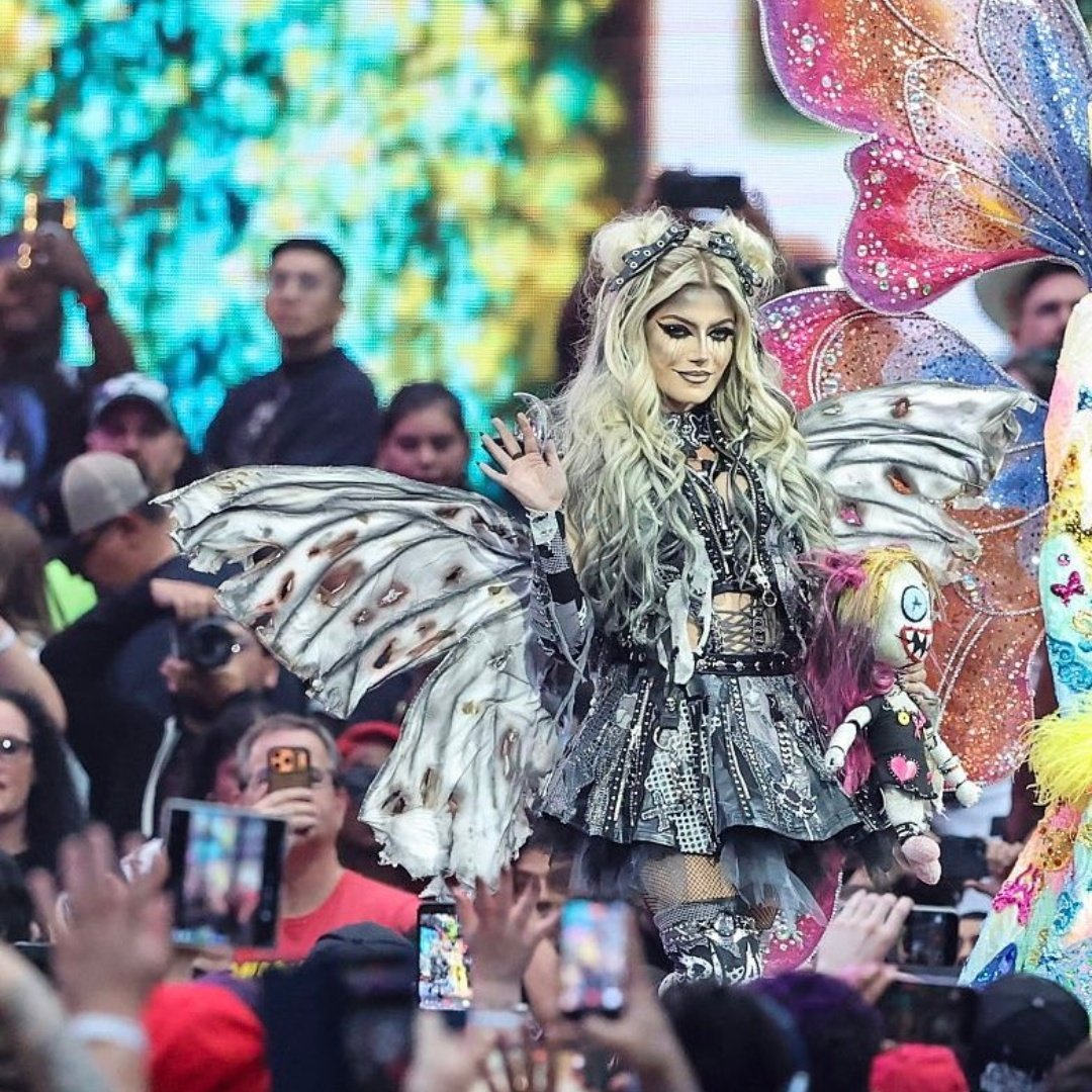 Monroexo tweet media