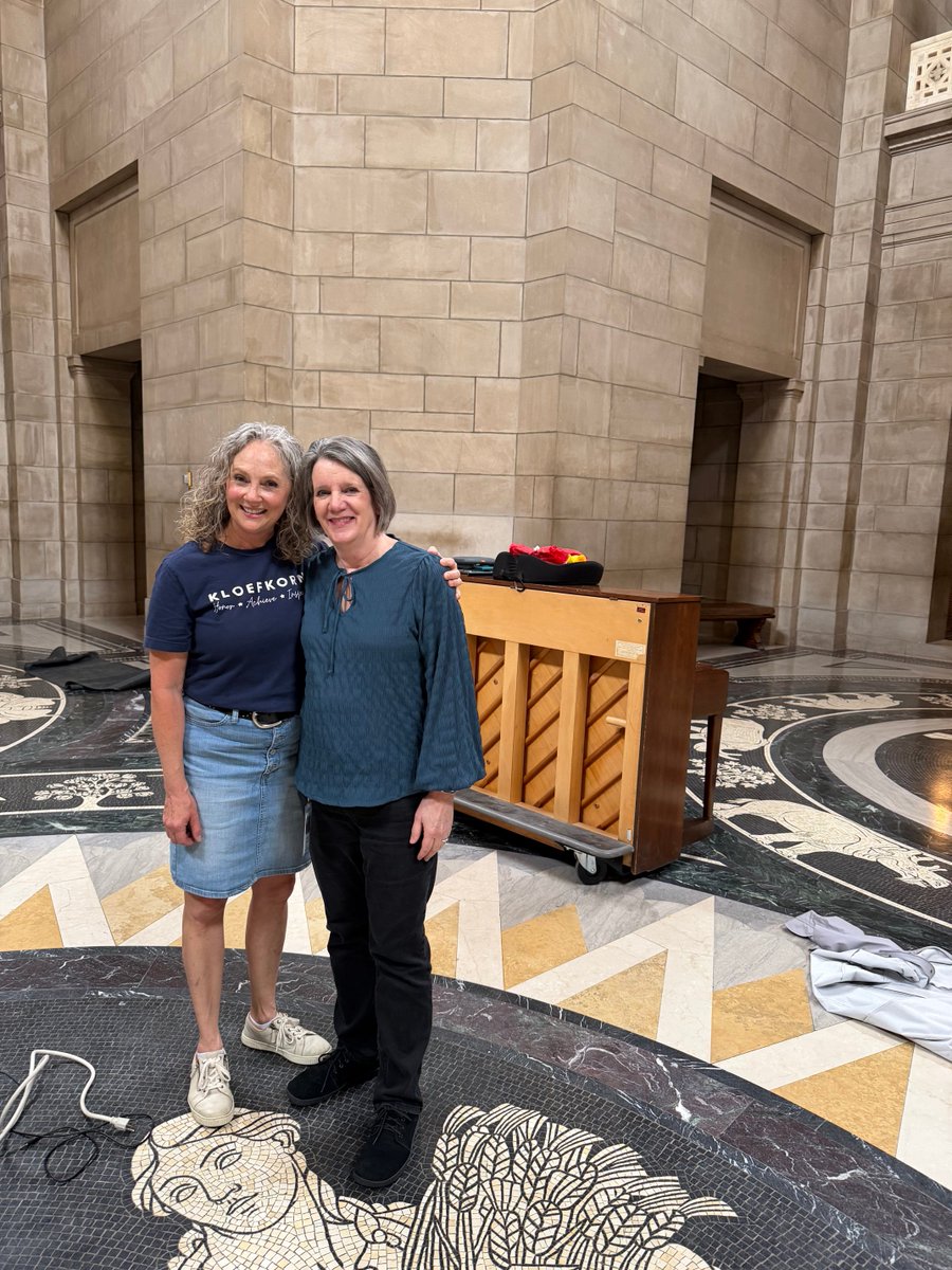 MusicatLPS's tweet photo. Congratulations to Melissa Moates and the Kloefkorn Elementary chorus on an outstanding performance at the Nebraska State Capitol! https://t.co/ghBqsqMOny
