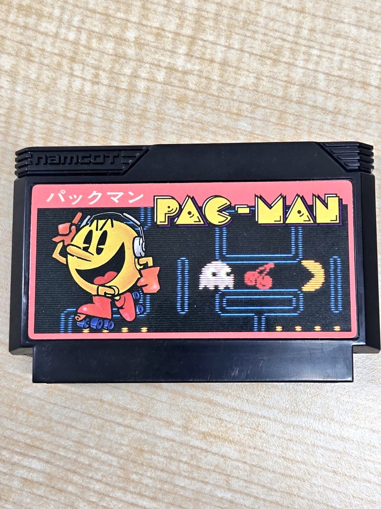 m3iuNdSs9MT22cC's tweet image. 最近の購入品紹介
FCのレアソフト「パックマン再販版｣をオフモールにて23000円で購入。
ずっと安くて状態の良いものを探していてようやく納得できるものを手に入れることができました😁
これでナムコ再販版コンプできました👍

#レトロゲーム 
#ファミコン 
#パックマン