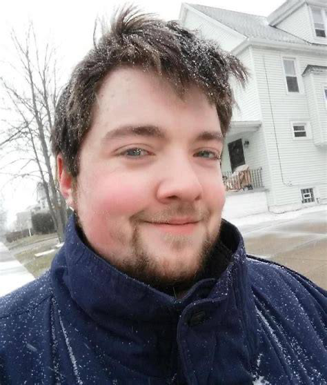 ChibiReviews's tweet image. Extremely Important that I address this.

Kiwifarms Owner Josh Moon was talking with a kid that was between the age 14-15, while he was age 18. Within this thread its revealed he "Iban" also known as "Null" on Kiwifarms had romantic affectionate feelings for her.

He was