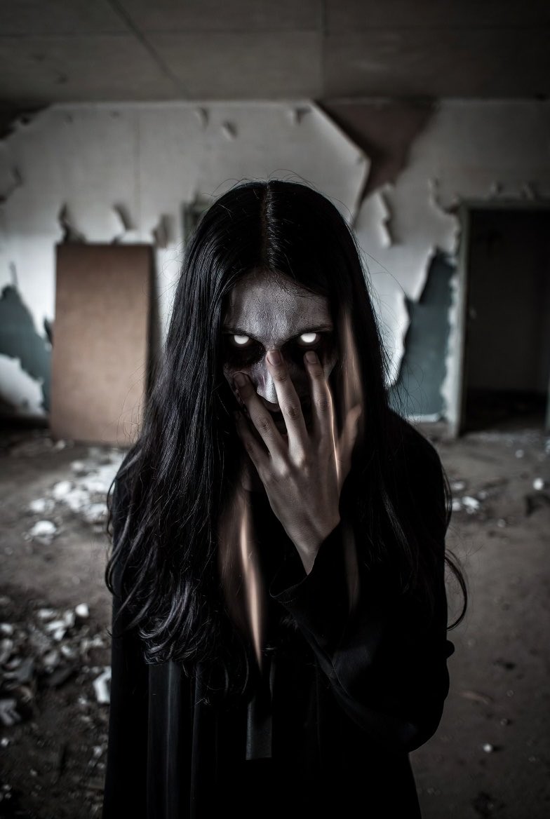 PGPayT's tweet image. 😱 Your aura just flickered… and something ancient is now staring back through it.

Write a horrifying haiku for #haikuhorrorprompt #1739 and tag it — let’s see who gets possessed first.

#vsshorror #WritingCommunity