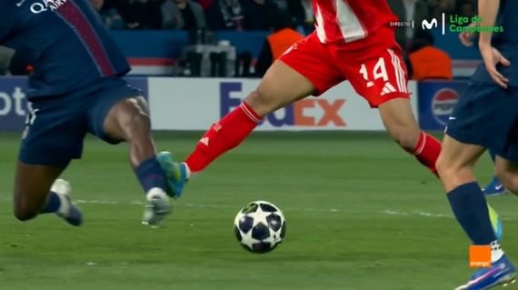 ناصر tweet media