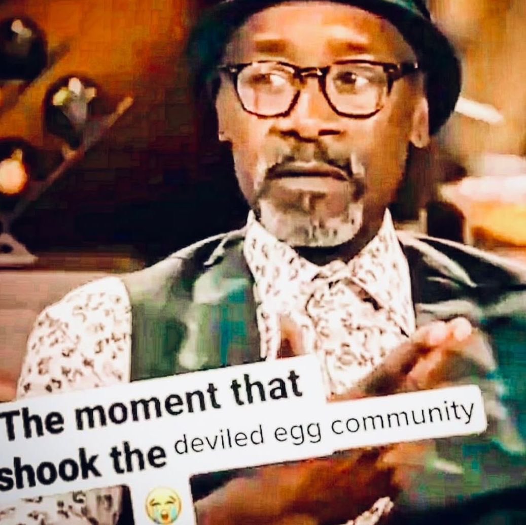 ‎mischa ‎‧₊˚✩ LOOKING FOR MOOTIES tweet media