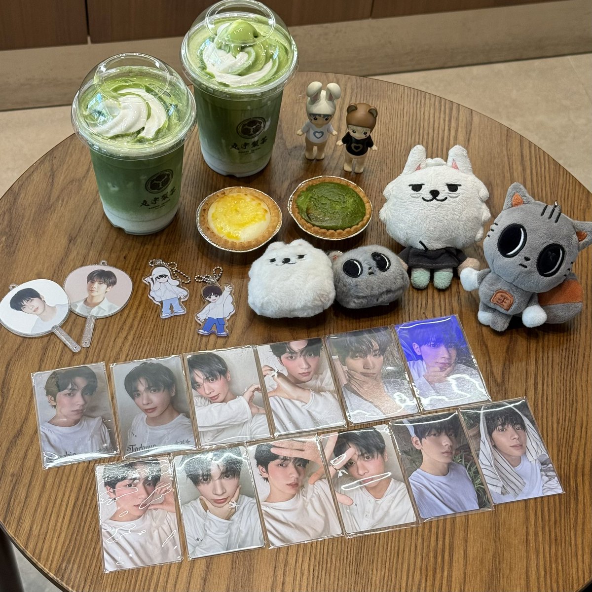 t ☘︎ ݁˖ tweet media