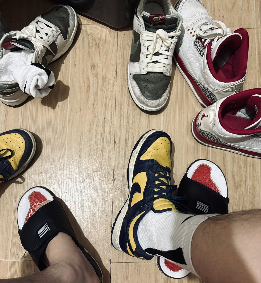 jien_rx's tweet photo. 健身完 一星期的原味 🏀🧦 https://t.co/ix4TJ90MzD