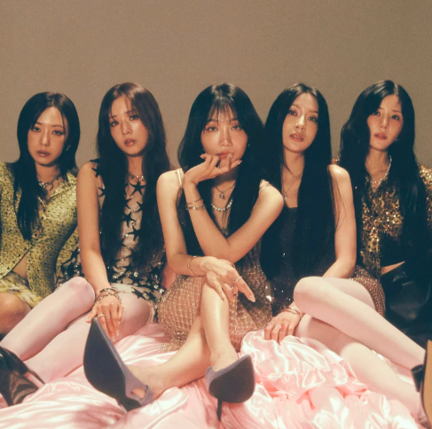 About Music tweet media