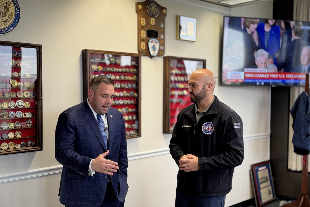 USLaborIG's tweet image. Great to welcome @leoweekend crew to #CapitolHill and spend time @DOLOIG.

We prepared content for #PoliceWeek — honoring our fallen, showcasing the strength of law enforcement, and advocating for the legislation and resources needed to keep America safe. 🇺🇸