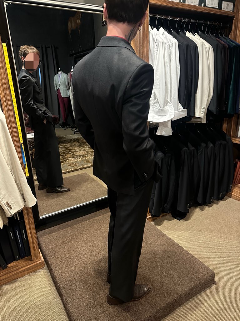 LXXVDESIGN's tweet photo. Custom 1 of 1 suit for a client. Thai suit turned out beautifully https://t.co/Xt5k4LVYKB
