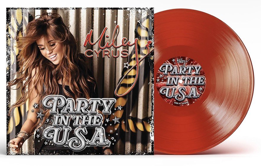 VINYLCORDALERTS's tweet photo. 🆕 | Le vinyle 7" de "Party in the USA" de Miley Cyrus (@MileyCyrus) est disponible en précommande &amp; en exclusivité sur Amazon US 🎸 

🔗 https://t.co/GXY4UX4sX6 https://t.co/aJulFDmU7J