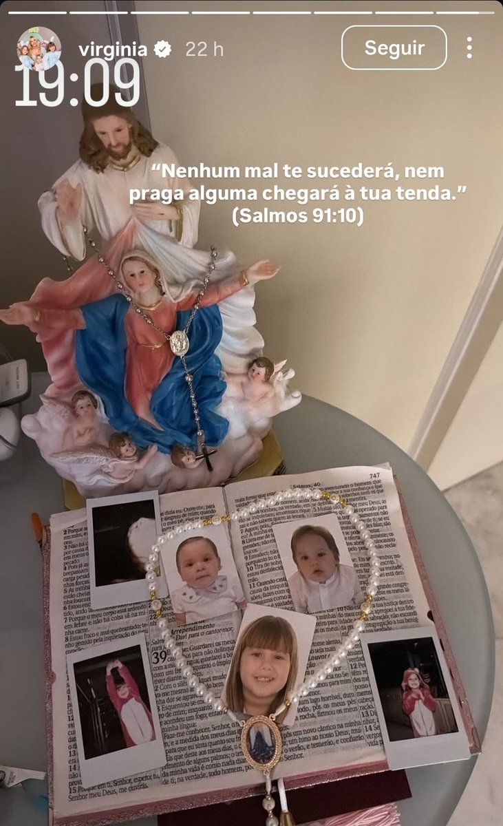 debzoz's tweet photo. a luana piovani conseguiu fazer a virginia ficar VINTE E DUAS HORAS sem postar stories https://t.co/3agEHM3C3I