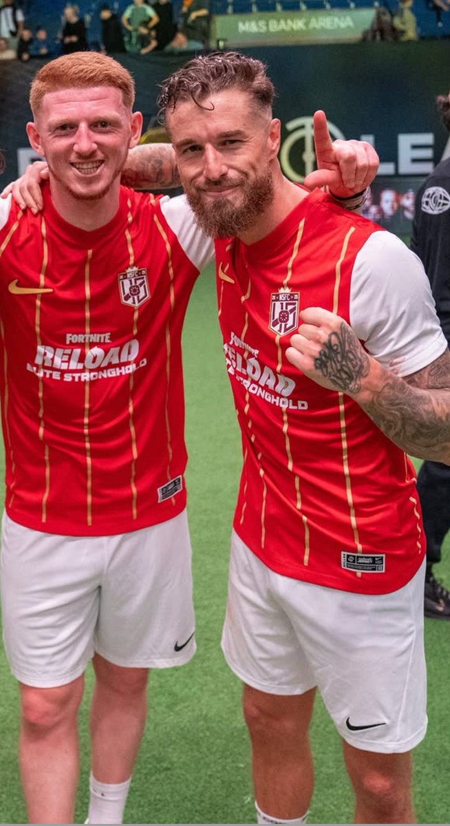 Simon Whiske tweet media