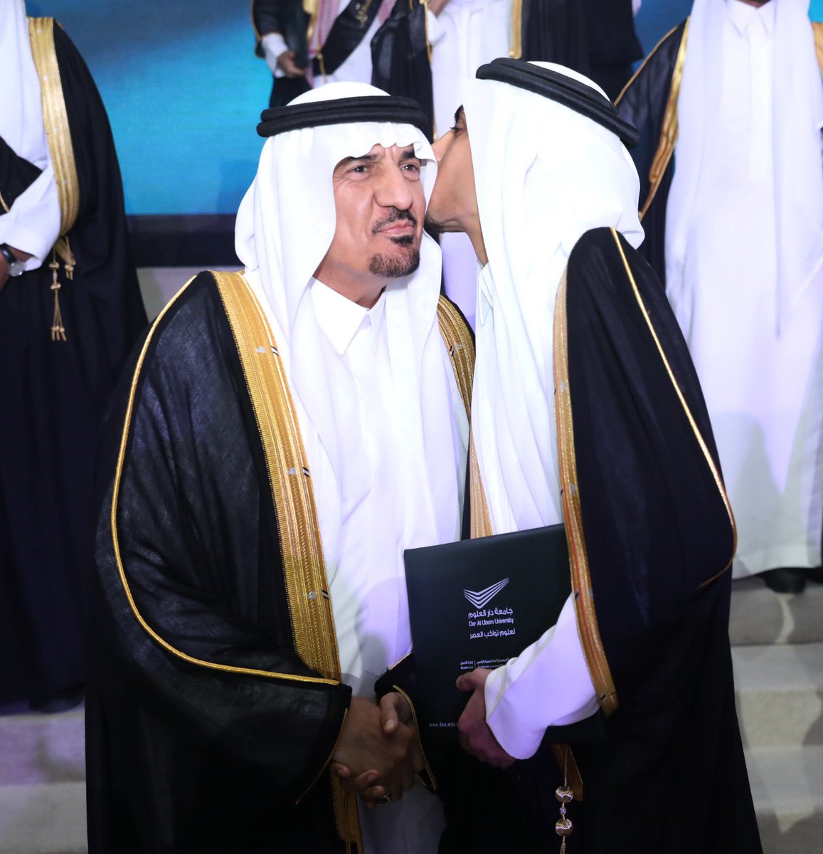 عبد العزيز بن محمد الفريان tweet media