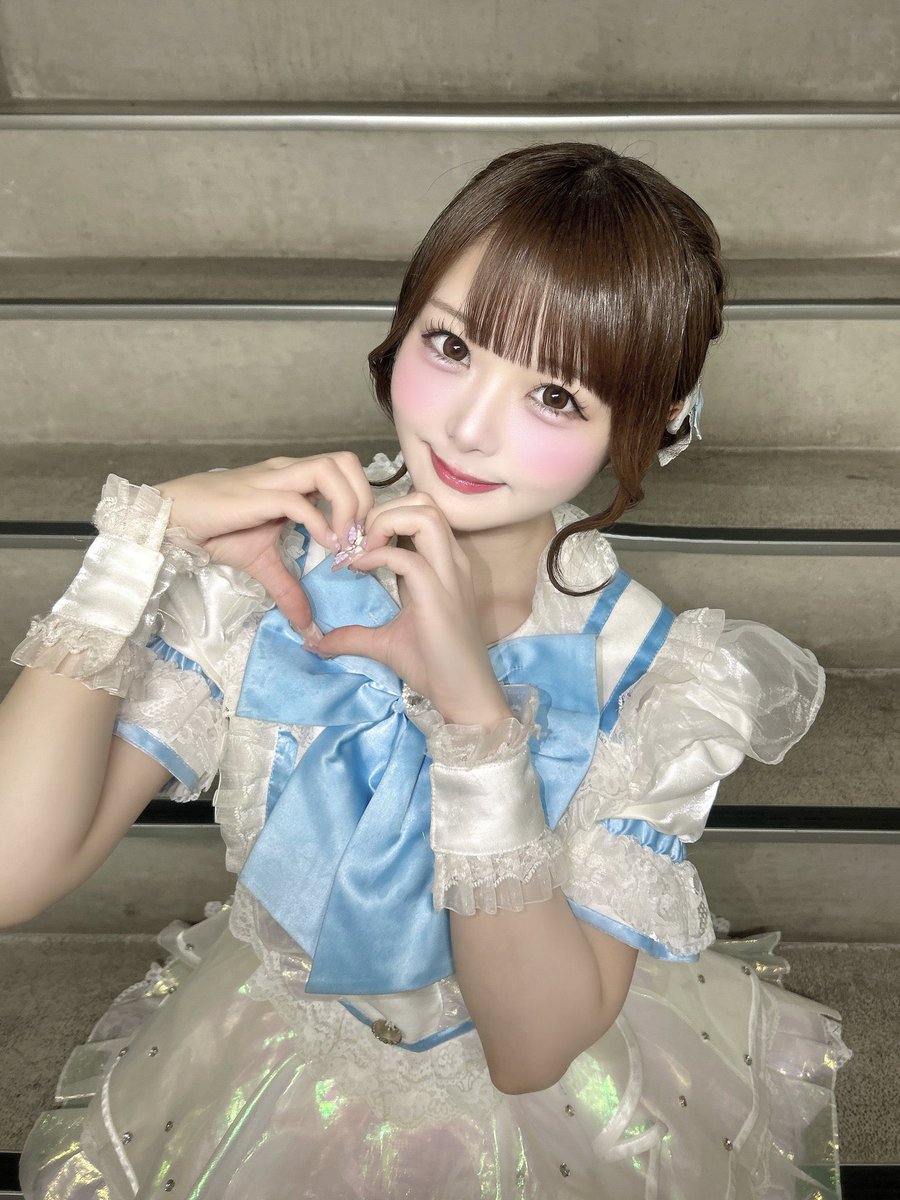 おはさやちゃん☀️ 昨日は4月ラストライブお疲れ様！ 新旧織り交ぜた