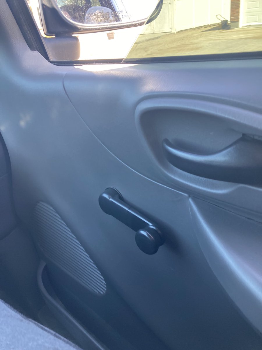 Liz Stepan tweet media