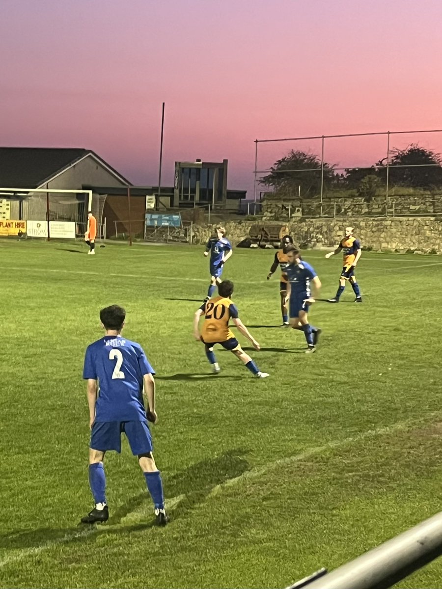 Ajmunro252065's tweet photo. Full time.. Camborne 2.. Penzance 5… https://t.co/nxUPWUHeRb