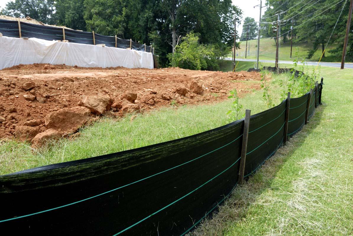 ecs_wsc's tweet photo. Every job starts with the ground—and how you manage it matters.

From erosion control and stormwater management to site materials and stabilization, we support contractors with solutions that meet spec and perform in the field.

Built for real-world conditions. https://t.co/TE5eeETw8v