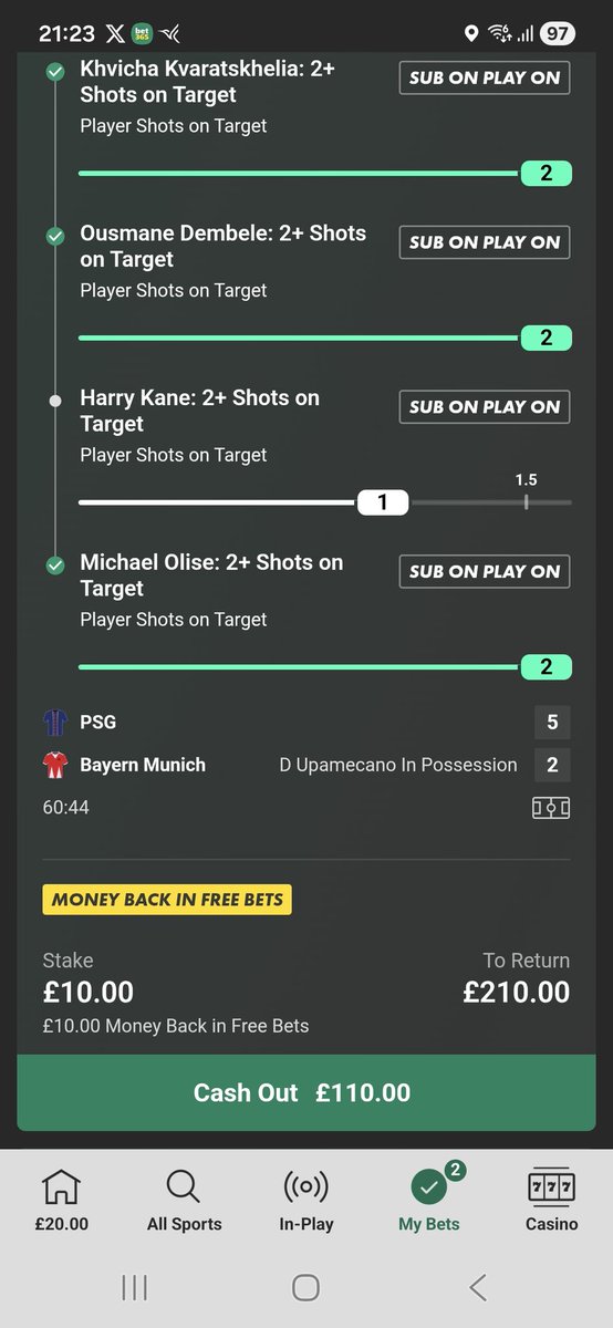 Rockhopper 🤘🐧 tweet media