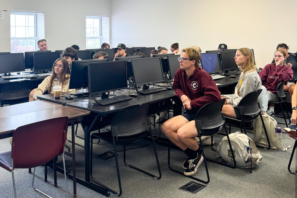 DUOBroadband's tweet photo. We had a great time today with a group of Campbellsville University seniors, offering them a chance to learn more about careers in the telecommunications industry.  From DUO Broadband was: (group photo from left) Shawn Phillips, Robert Hostetler, Sherry Selby, and Tyler Hoskins. https://t.co/8X0kBjqa5w