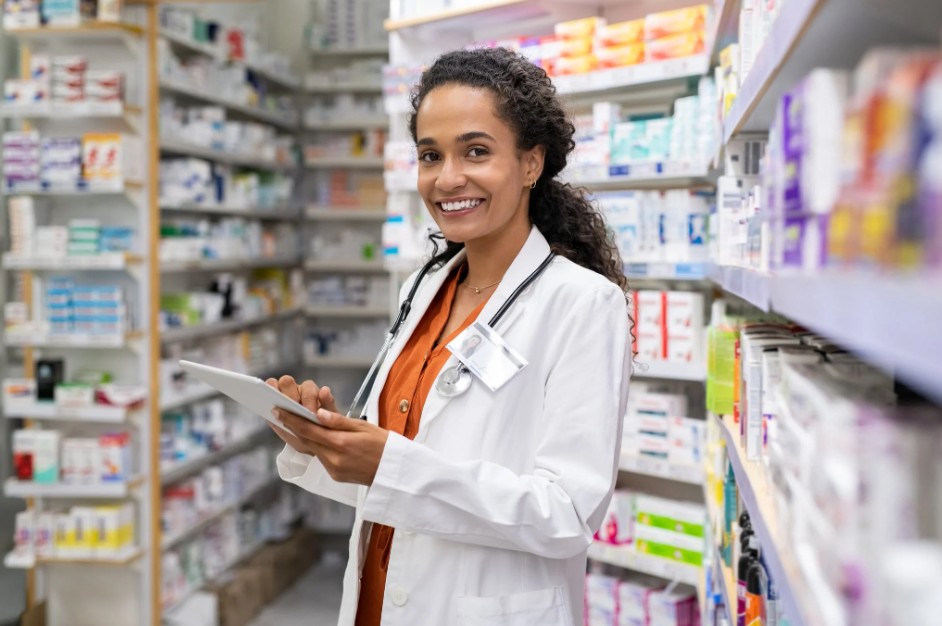 CarelineServ's tweet image. A facility in Freehold, NJ is seeking both Inpatient and Outpatient Pharmacists. Interested candidates can send their resumes to dylan@carelineservices.com or call 212-686-8881. For more information, please visit carelineservices.com.    #nj #njjobs #pharmacist #pharmacistjobs