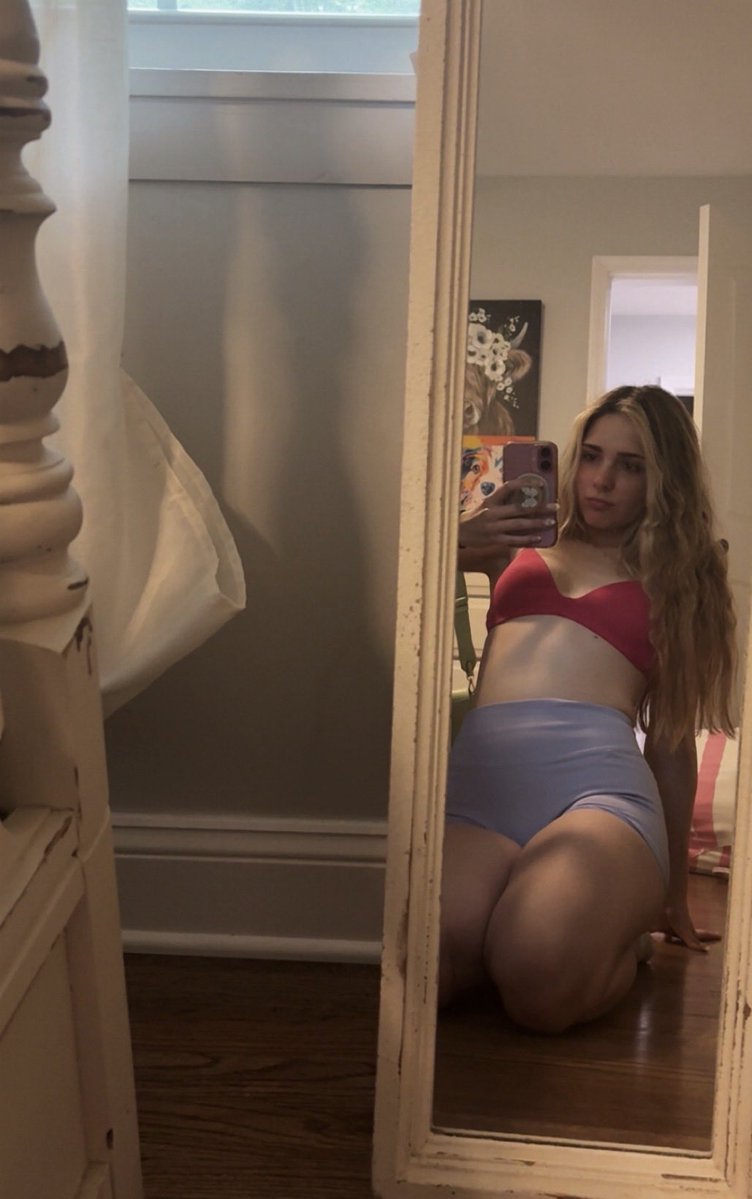 Angel Ashly tweet media