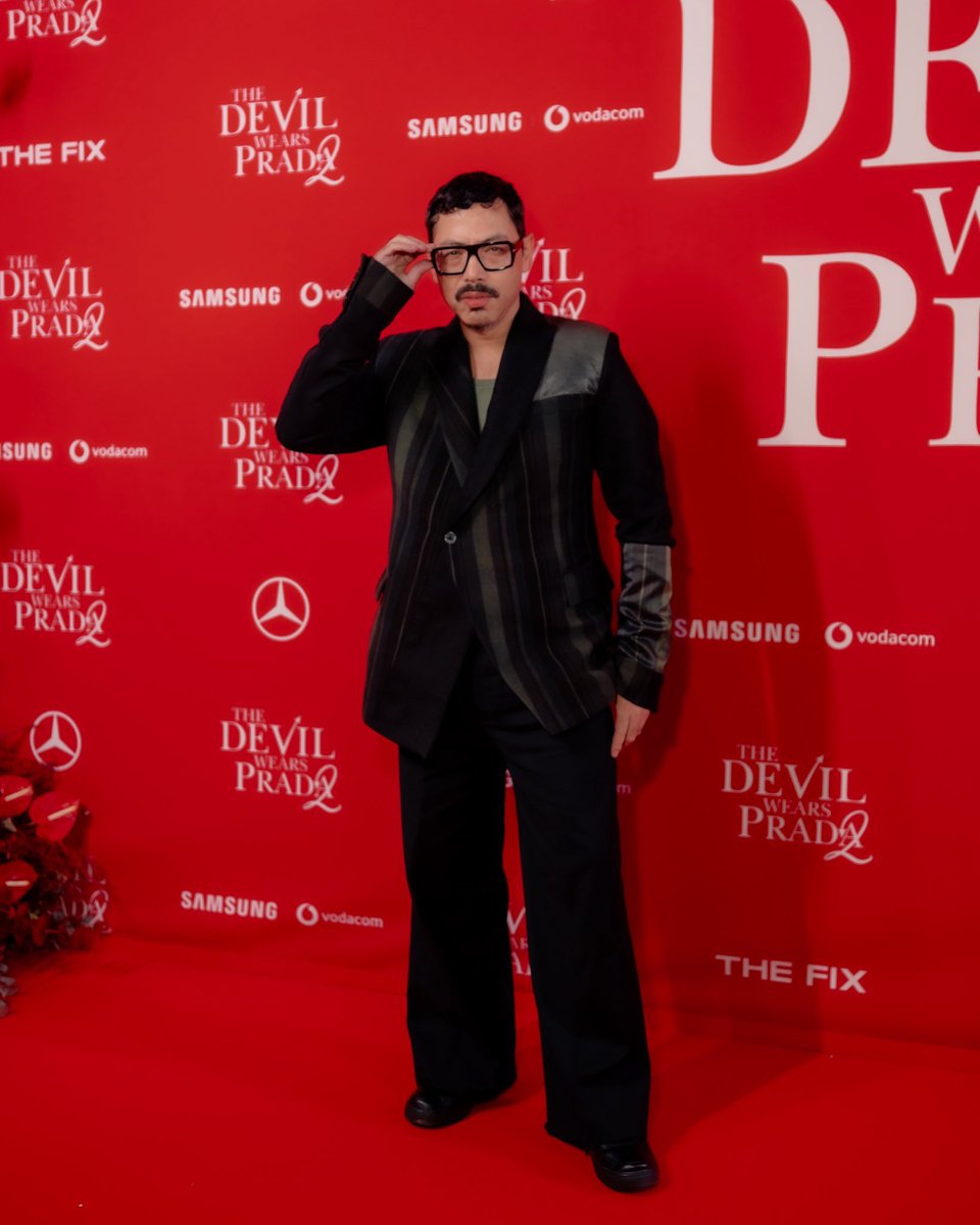 Ghost 😉 tweet media