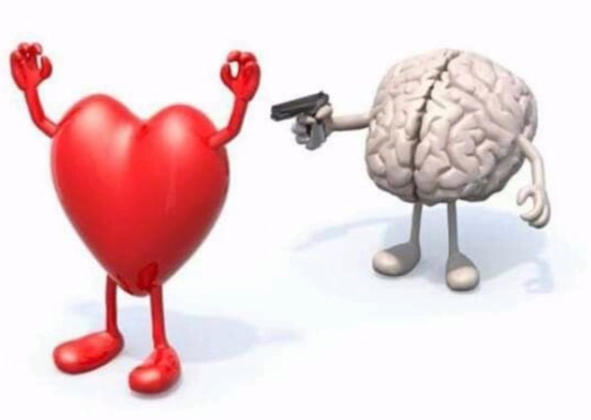 lunacrecientee_'s tweet photo. Mi corazón no quiere admitir lo que mi mente ya sabe. https://t.co/dcMKczonVD