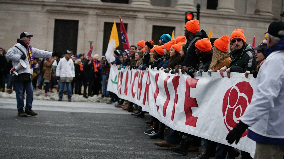 CatholicOnline's tweet image. Philadelphia March for Life Draws Faithful Witness Amid Opposition and Legal Uncertainty
Read more: catholiconline.news/pro-life/phila…

#MarchforLife #ProLife #CatholicOlineNews