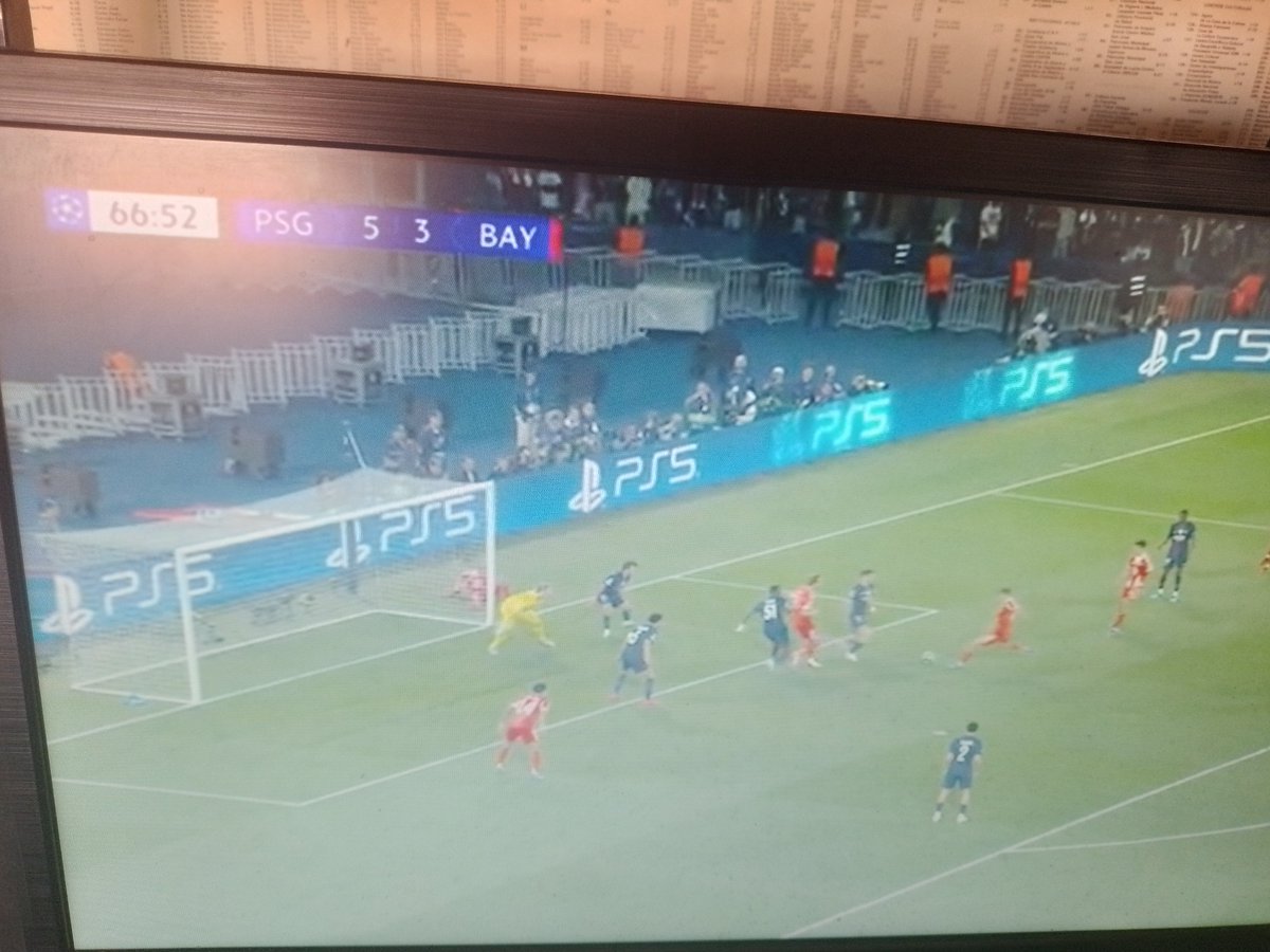 Ya mejor con ese marcador denle la copa París saint germain, le esta pasando por encima