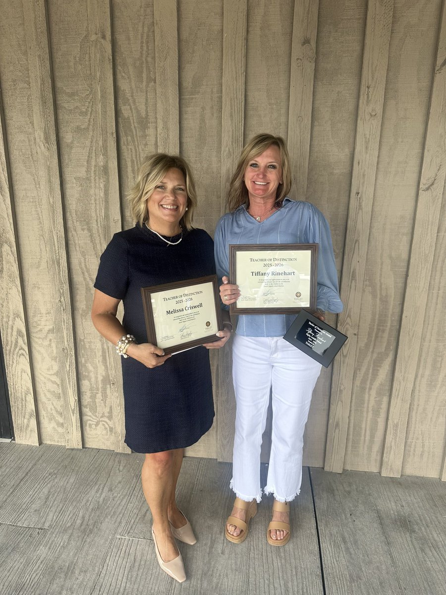 RMSGoTigers's tweet photo. Extremely proud of Tiffany Rinehart and Melissa Criswell for being recognized today as Teachers of Distinction by TARGET during today’s Rotary Club Meeting. It is a great honor to have one teacher recognized and absolutely fantastic to have two!!! https://t.co/iKk1vTMVUO
