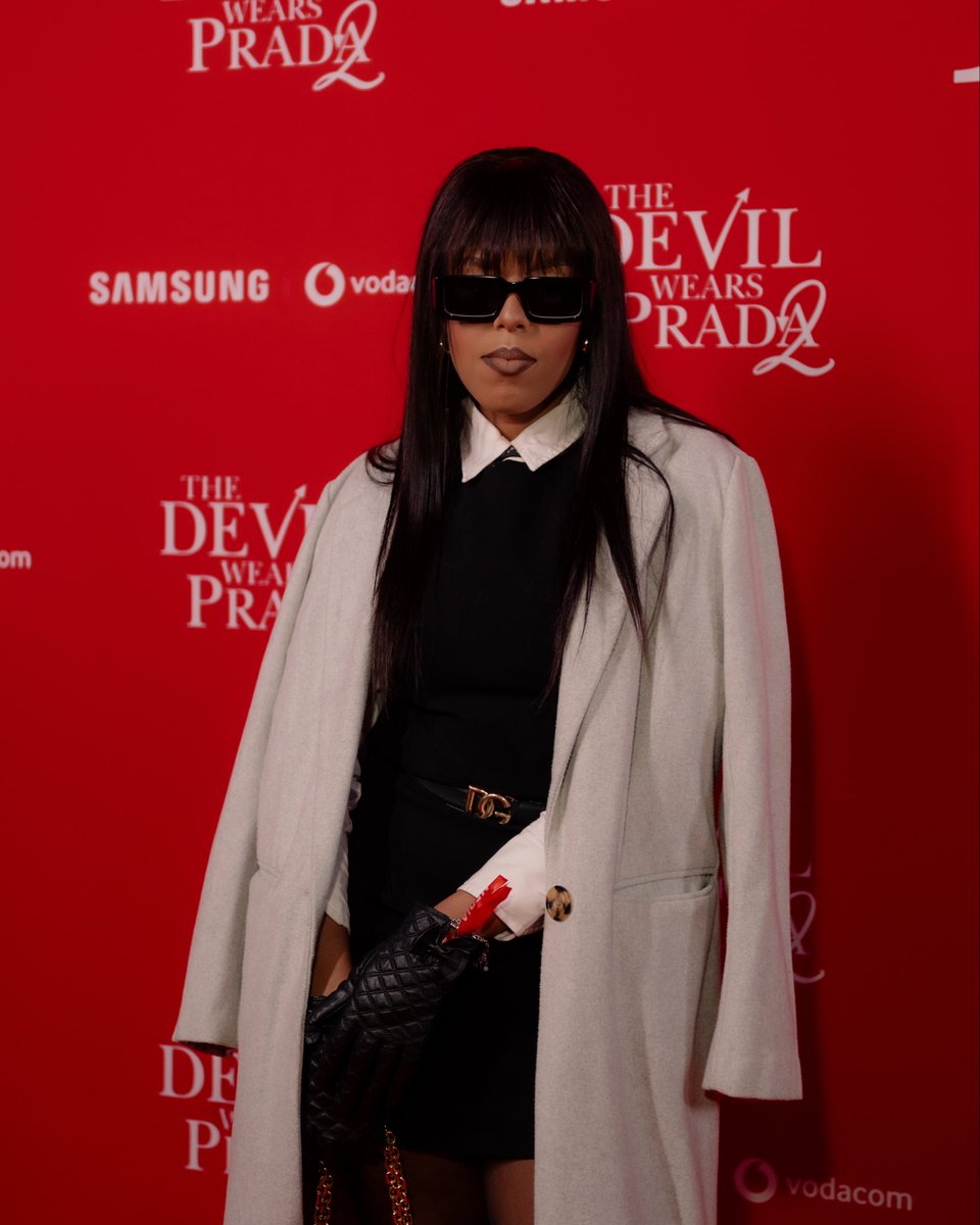 Jasmine. tweet media