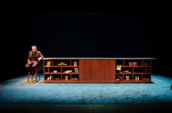 Gert1962's tweet image. Was vanavond bij de theatervoorstelling “Ik mag niet klagen” van Marcel van Roosmalen. Verrassend leuk en goed, veel gelachen ook. Een aanrader voor iedereen die van droge humor houdt 🎭😂 👍 #theater #cabaret #humor #marcelvanroosmalen