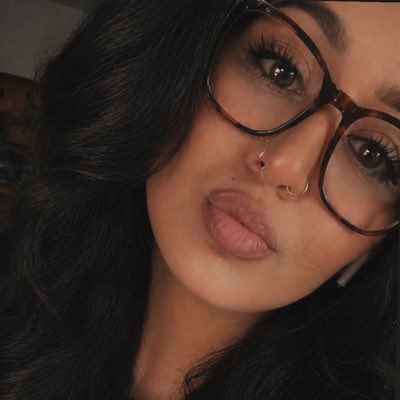 Pistola 🔫💋 tweet media