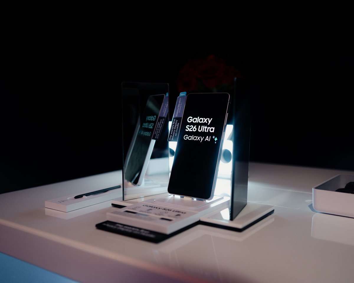 RING ME A BELL EMOJI 🔔 WHEN YOU NEED TO VENT 🫶🏽 tweet media