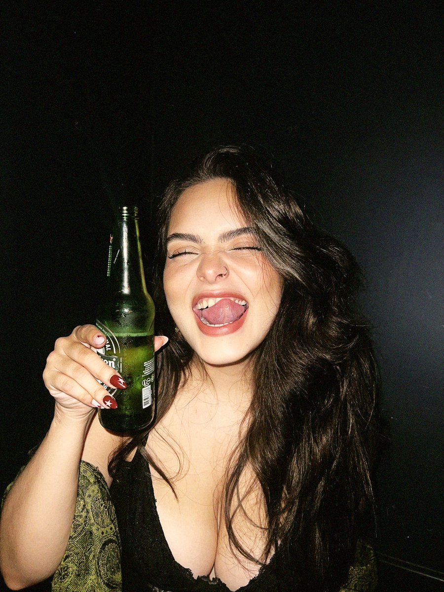 maria eduarda tweet media