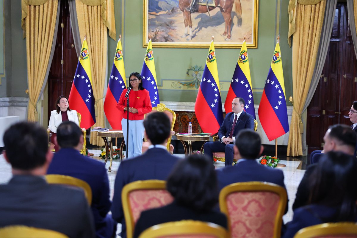 PDVSA tweet media