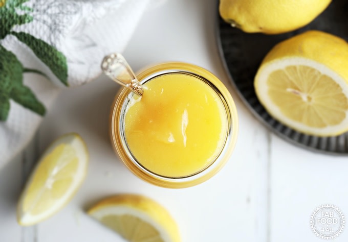 FabFood4All's tweet image. My Granny's Quick Lemon Curd is the easiest and tastiest lemon curd recipe you'll find! No sieving, double boiler or endless stirring - takes just 5 minutes to make! fabfood4all.co.uk/grannys-quick-… #lemoncurd #fruitcurd #lemon #preserve