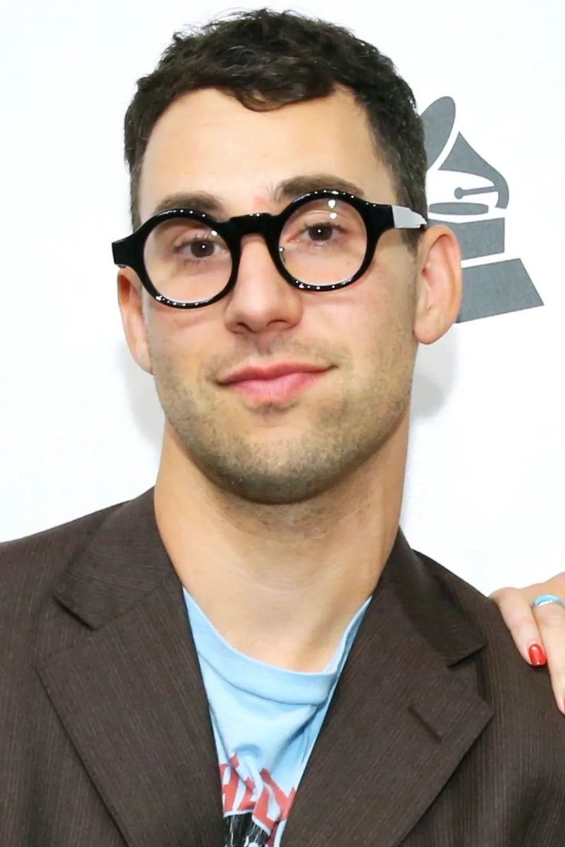 Out of Context Webcomunismo tweet media