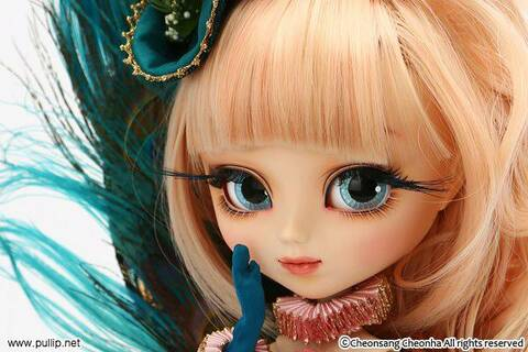 pullip doll of the day! 🤍 tweet media