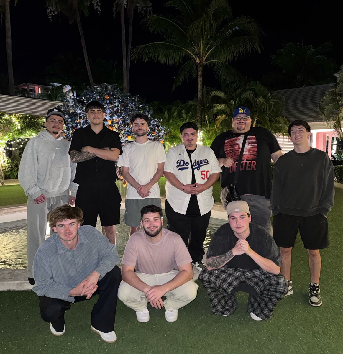 clip 🛸 tweet media