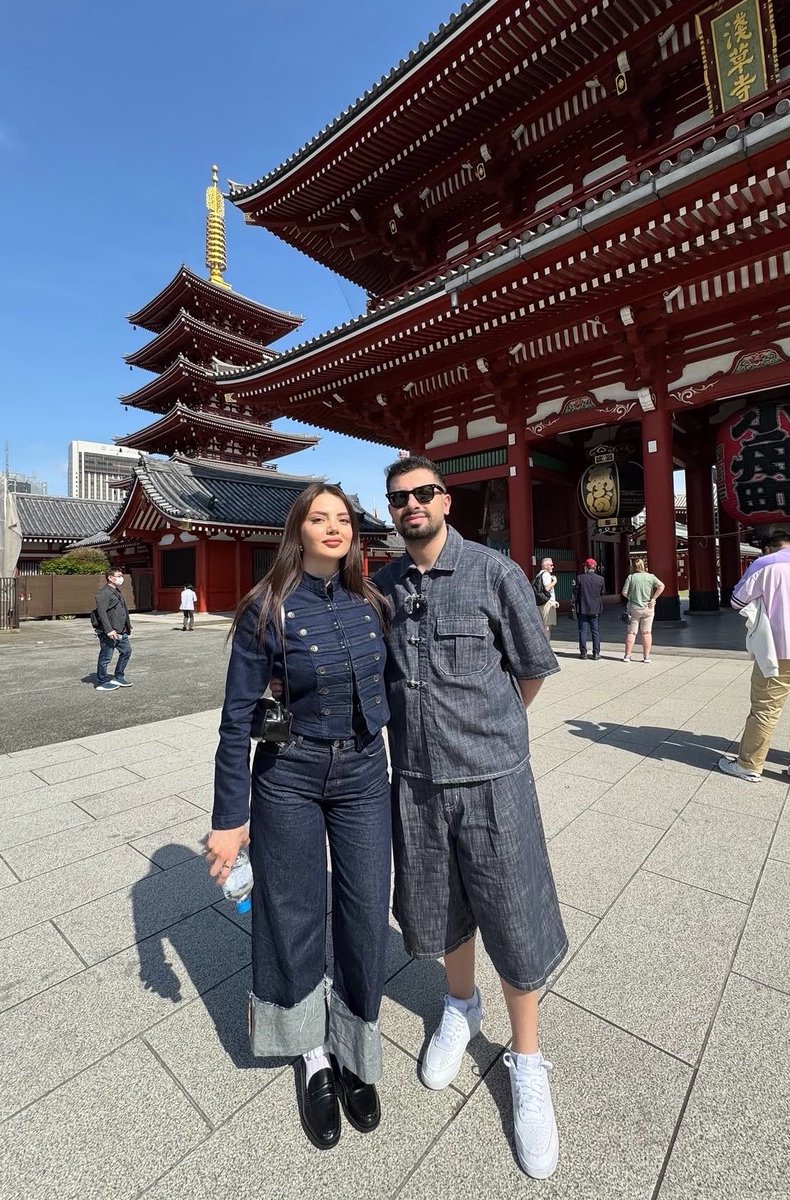 alpayc4ever1's tweet image. Ne yazacağımı bilemedim ışırı cool değil mi
Çok tatlısınız 😍😘 #elsed