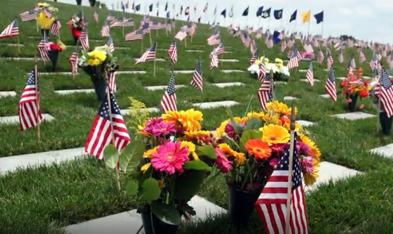 lisdtechtips's tweet photo. This Memorial Day, we solemnly honor the brave men and women of the United States Armed Forces who gave their lives to defend our nation. Their courage, selflessness, and unwavering commitment to freedom have left an enduring legacy.
https://t.co/46tD9r5Rko https://t.co/Y0IgDA3DTa