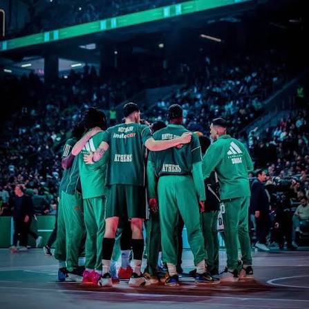 Opt1musGre's tweet photo. Είστε όλοι ΠΑΛΙΚΑΡΙΑ ☘️
#paobc https://t.co/2EeK3M7QMv