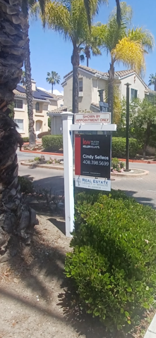 CSelleos's tweet image. Coming Soon: Home you’ve been waiting for. 🌴✨

Detailed with fresh upgrades and located in one of San Jose’s most convenient pockets.

📲 DM me "🏠" for the exclusive link and address.

#SanJoseHomes #SJListingAgent #ComingSoon #DreamHomeSearch