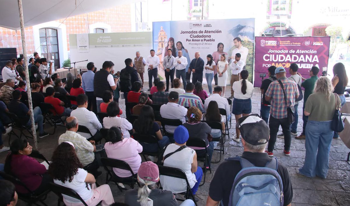 SedetraGobPue's tweet photo. En Puebla, las oportunidades se construyen con cercanía y resultados. 🤝 En Atlixco, acercamos servicios de empleo, capacitación y apoyos a emprendedoras y MIPYMES, con atención directa y accesible para todas y todos.

Bajo la instrucción del gobernador @armentapuebla_ y con el respaldo de @Gob_Puebla, llevamos soluciones reales a cada comunidad, con una visión que prioriza el bienestar y el desarrollo económico con justicia social.

Así impulsamos la economía local, fortalecemos a las familias y reafirmamos el orgullo de ser Puebla. Seguimos con compromiso #PorAmorAPuebla. ✨