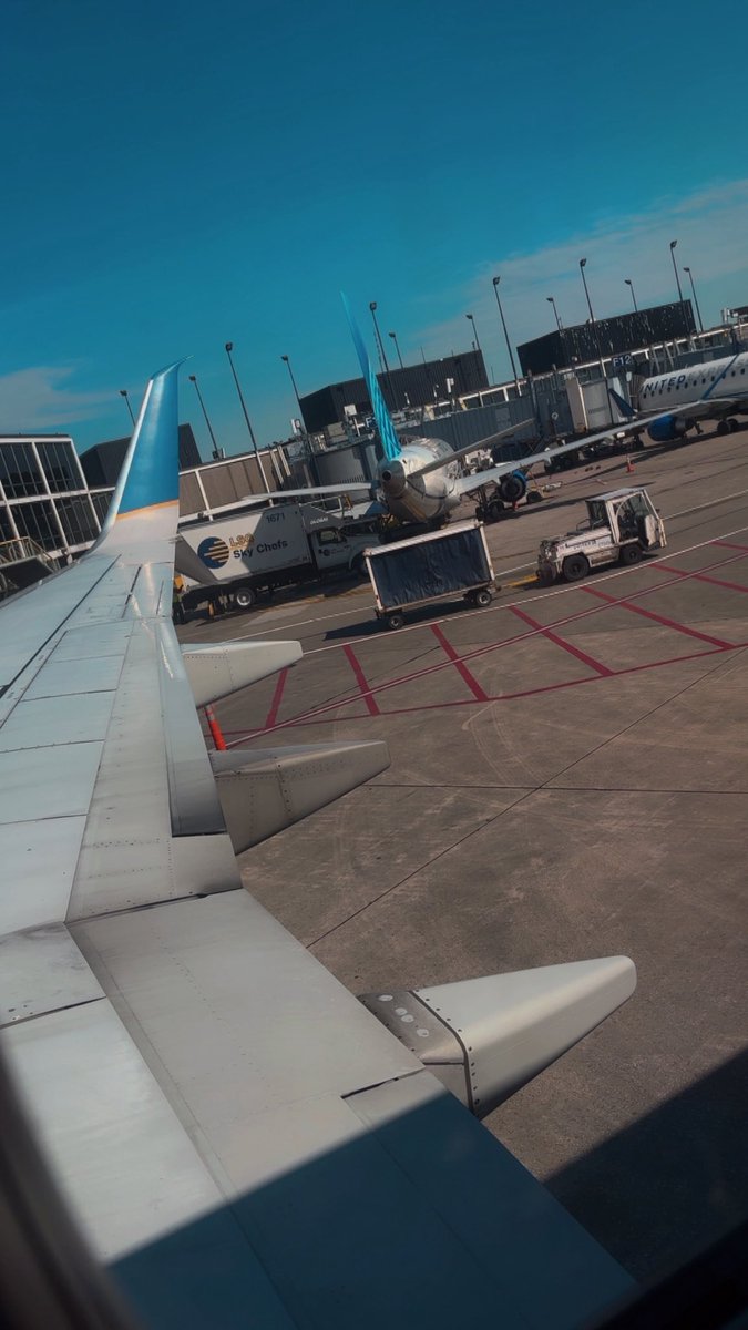 papidj_03's tweet photo. OTW to Modesto Cali, who will I see over there?!?!👀🫣 #modesto #sacramento #cali #gay #sanjose https://t.co/VHm7heXUfa