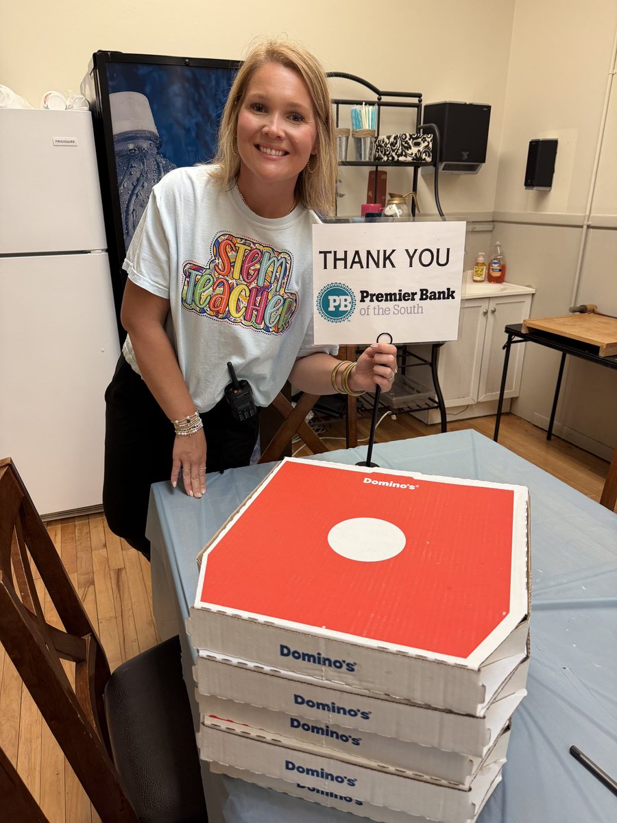 STEMCullmanCity's tweet photo. Thank you SO MUCH @PremierBank_ for sponsoring our STEM Day Volunteer Lunch! We are SO thankful! @EastElemCCS @wescullman https://t.co/X1jb6i579X